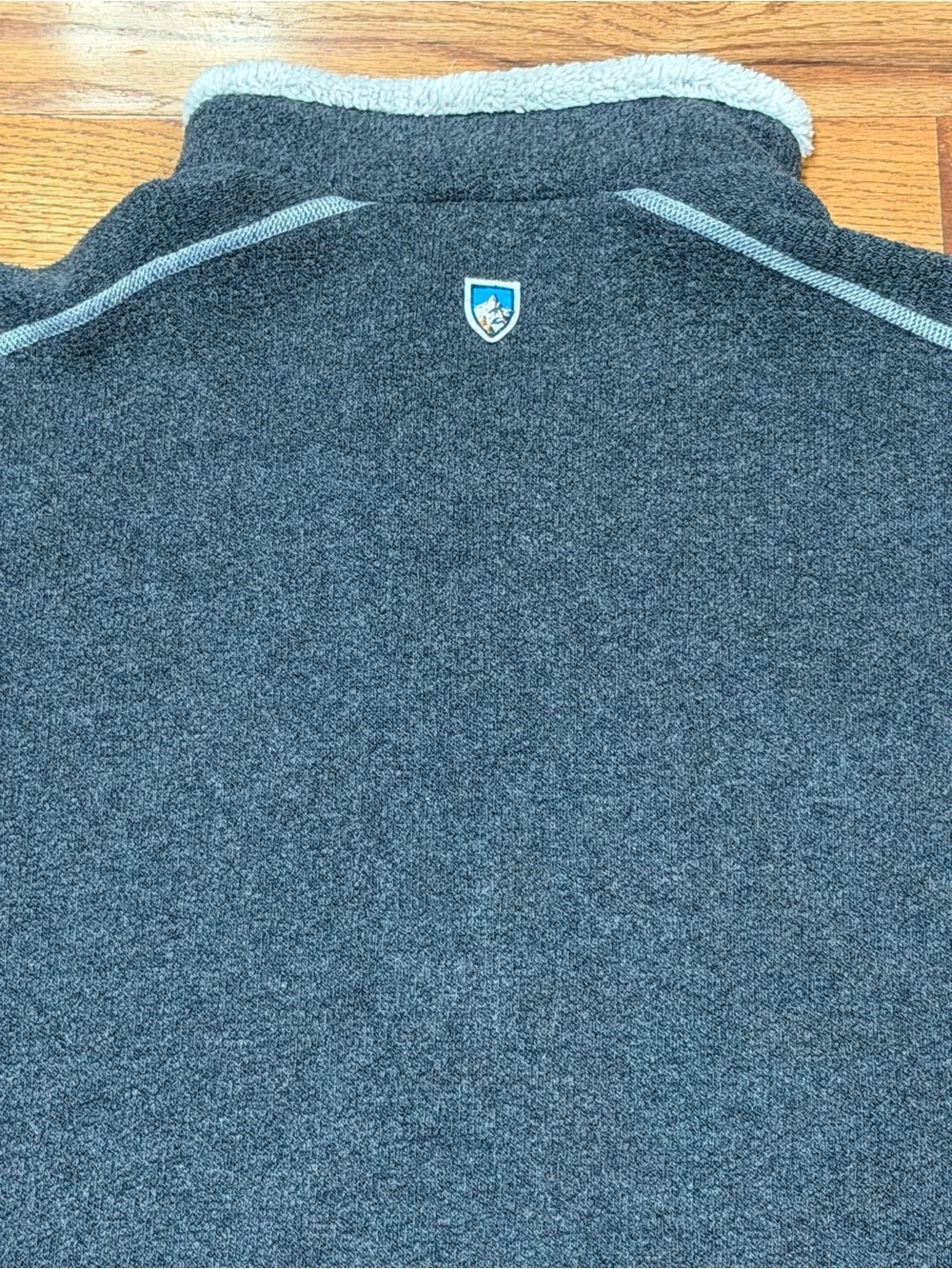 Kuhl Men’s Charcoal Gray Alfpaca 1/4 Zip Mock Neck Pullover Outdoor Size Medium